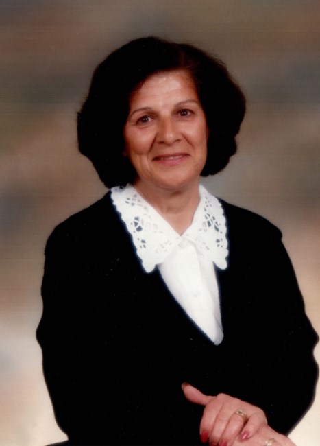 Obituary of Marie Rose Vietri (Nee Zarboni)