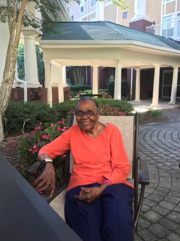 Avis de décès de Helen Marie Cole