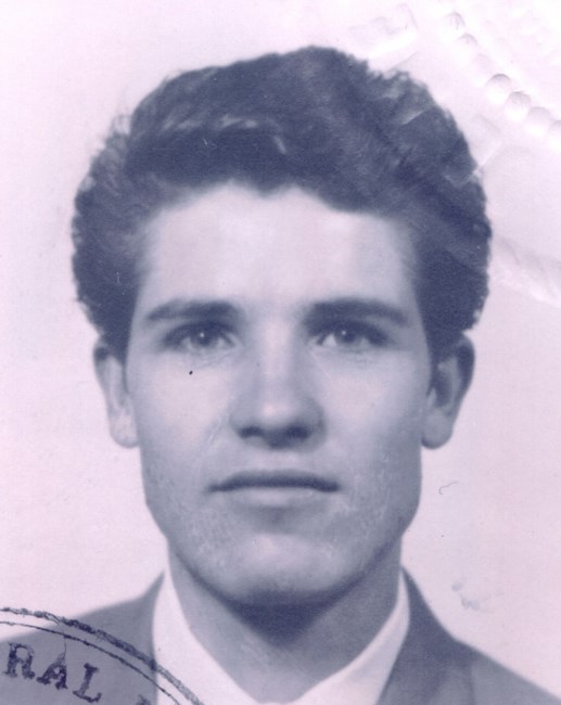 Obituary of Roberto R Gutierrez