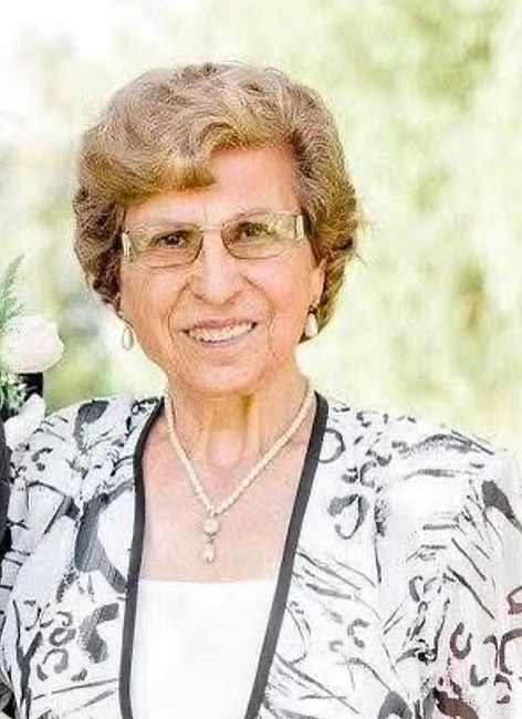 Obituary of Giulia De Santis