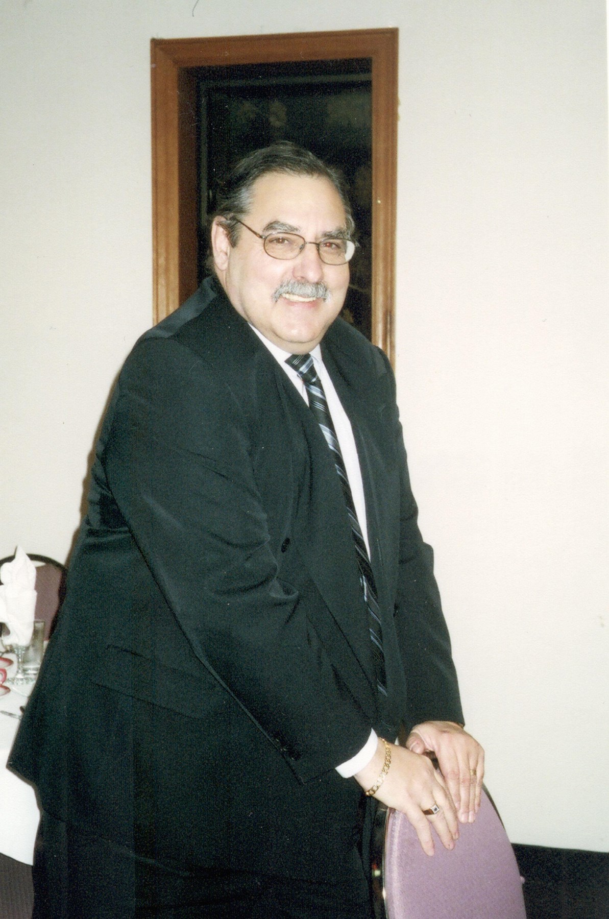 Obituary of Karlheinz Mund