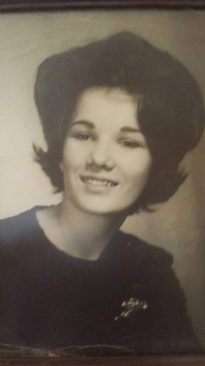 Obituary of Laura Lyle Barrows