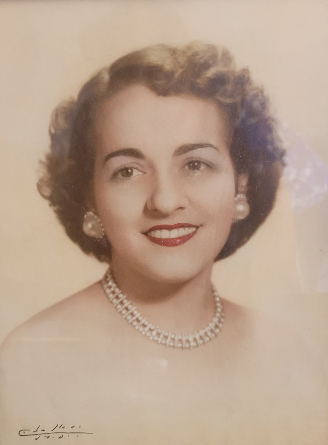 Carmen F Spezzi Funeral Home Photos - bx0unq5
