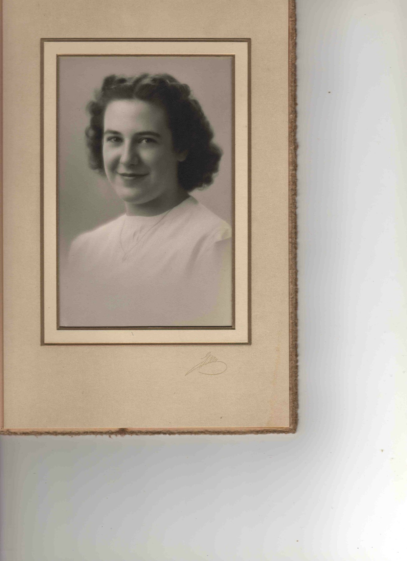 Obituary of Mary Laquidara