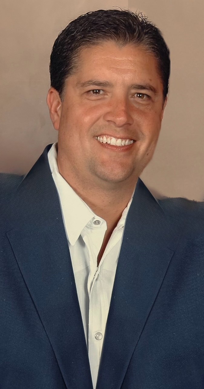 Obituary of Augie Flores