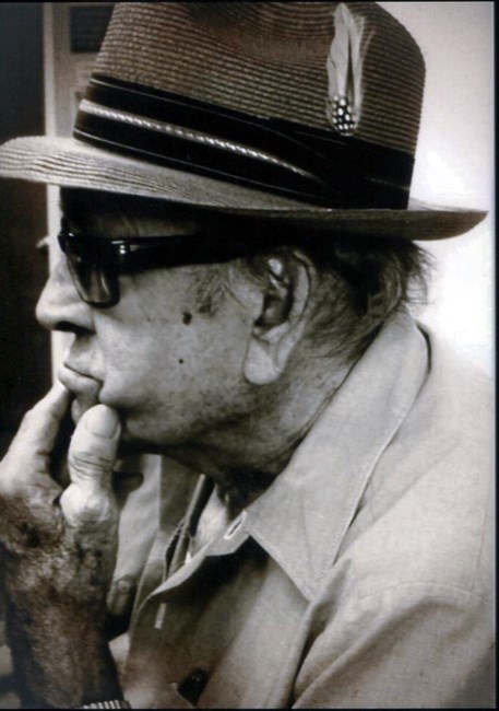 Obituary of Raul Reyes Quiroz