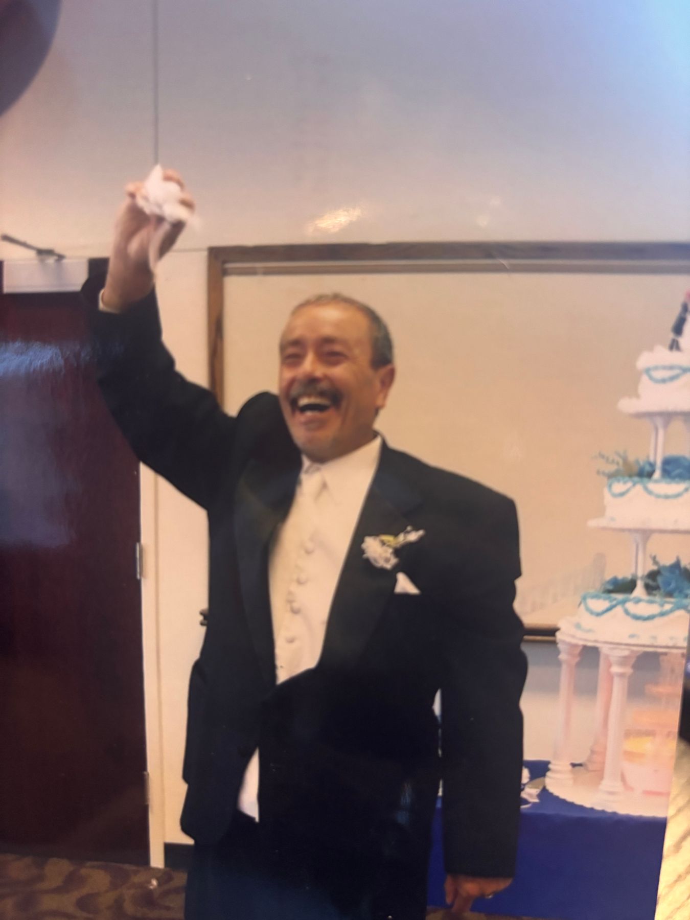 Obituary of Santos Avelar Murillo