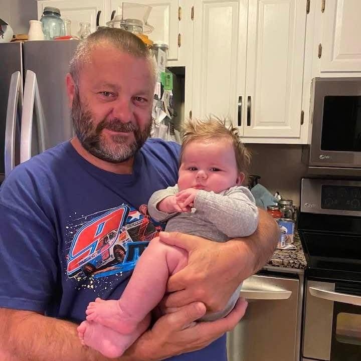 Obituary of Travis Richard Henderson