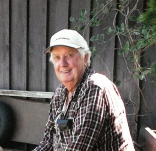 Obituary of Raymond Edward Ekstrom