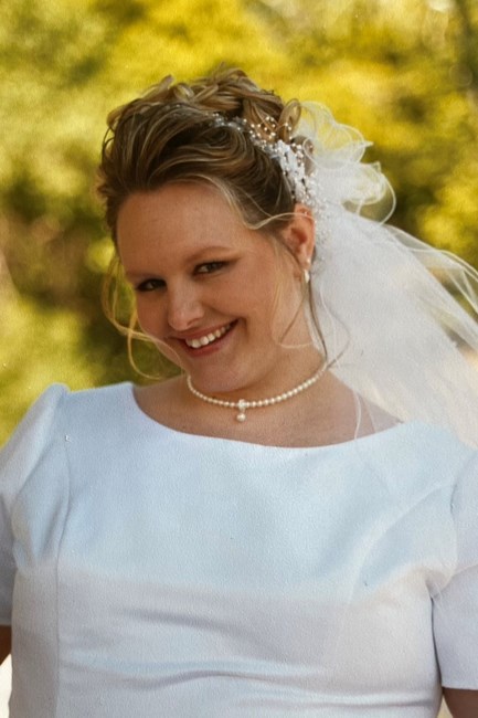 Obituary of Holli Anne Peterson Hart