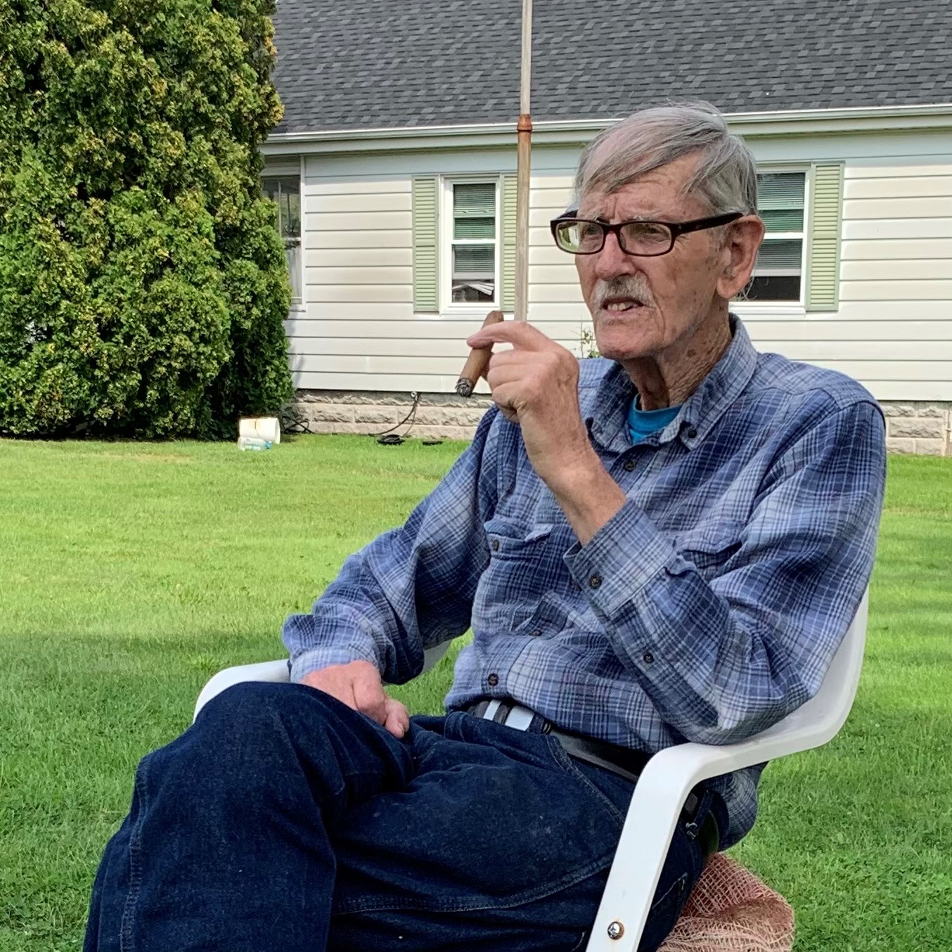 Avis de décès de Kenneth H. Sharples