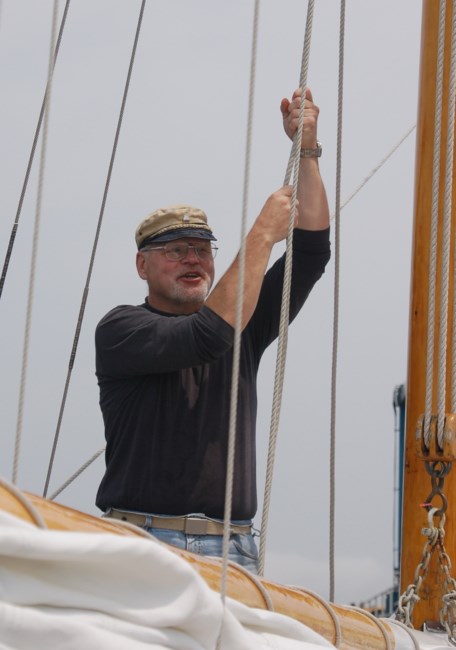 Avis de décès de David Duke Warren Lint