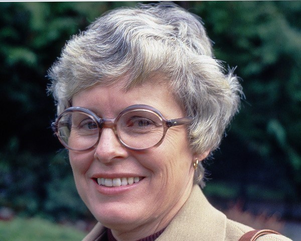 Obituary of Helen Cale (Papple) Nesbit