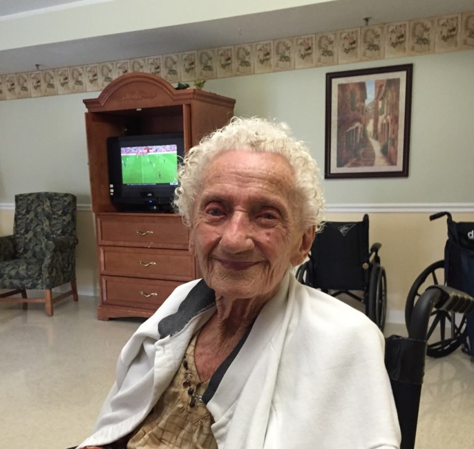 Obituary of Emma L Hall