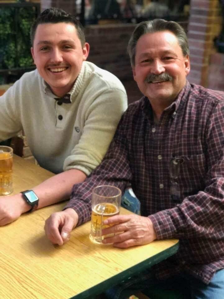 Obituario de Ted H. Ellis III