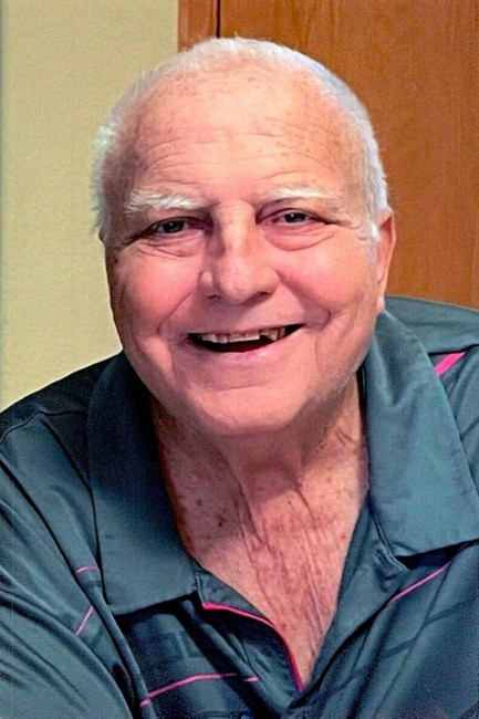 Avis de décès de Robert Thomas Hogan