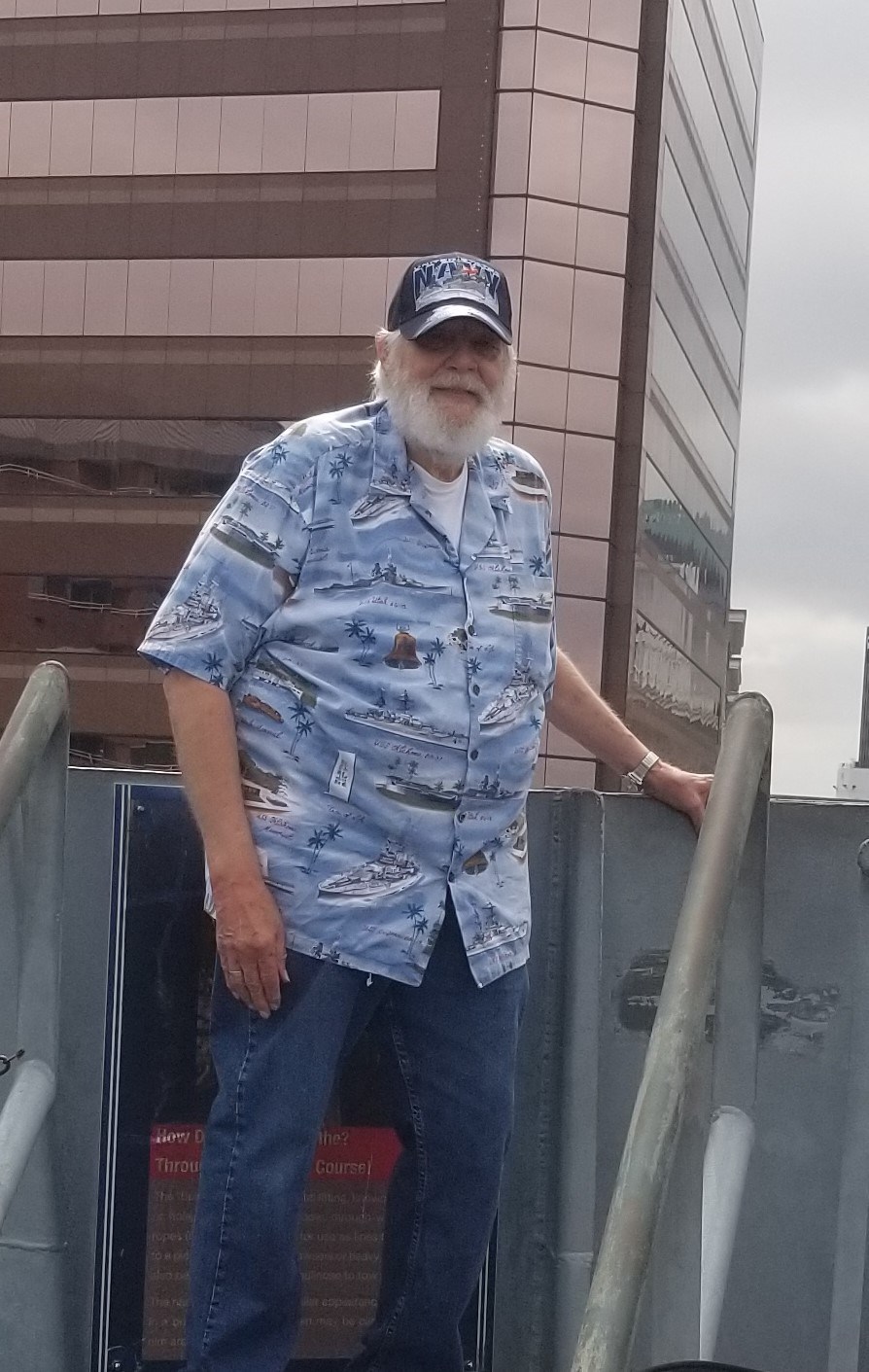 Obituary of Petty Officer 2nd Class Lowell Douglass Andrews US Navy