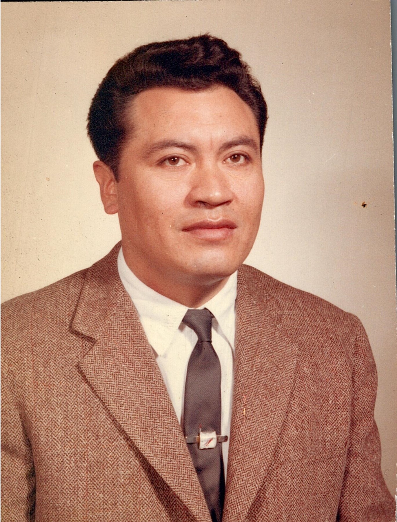 Obituary of Luis N Robles