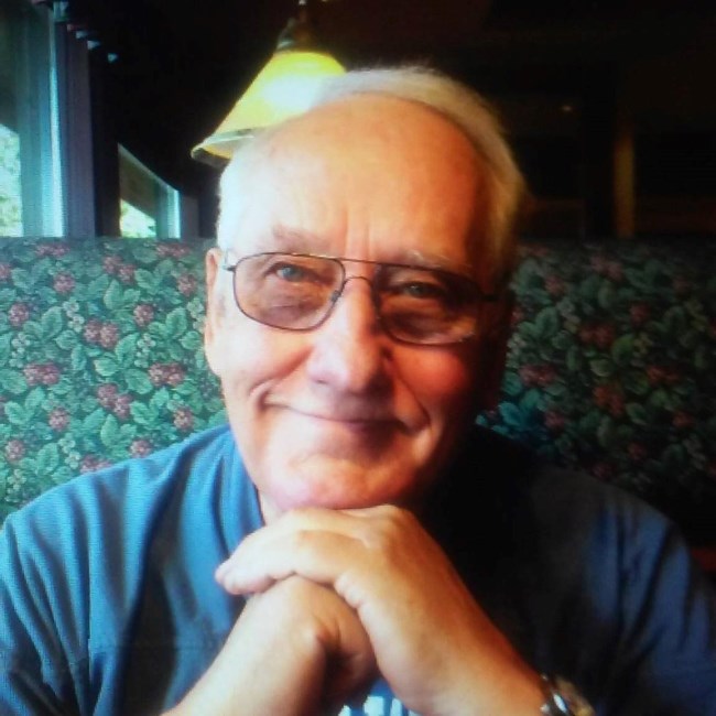 Obituary of Robert Edward Picknell