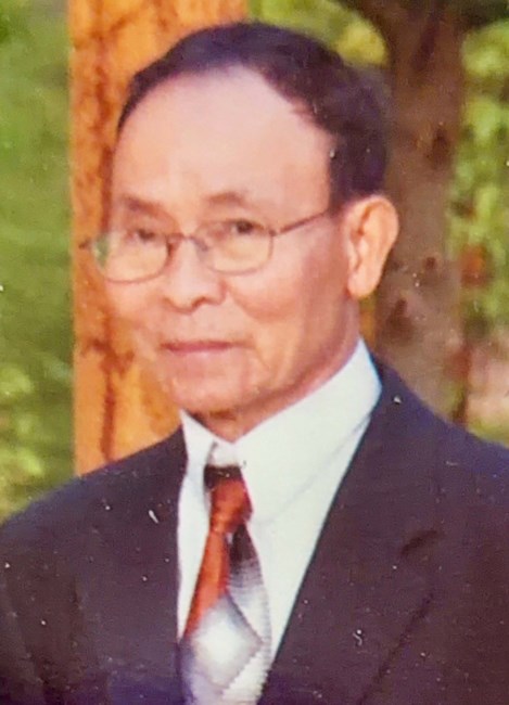 Obituary of Ngoan Le