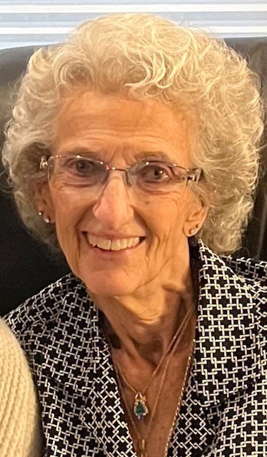 Obituary of Elaine Smith