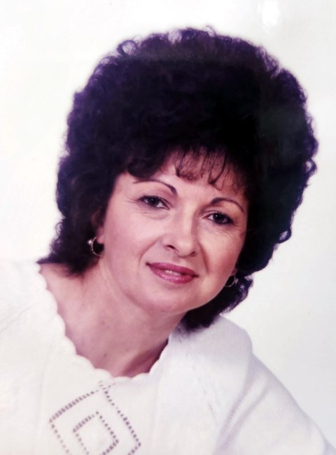 Obituary of Mrs. Vera "Lou" Gates