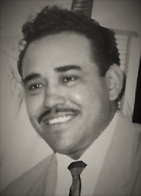 Obituario de Reynaldo Tarequas Ruben Gutierrez