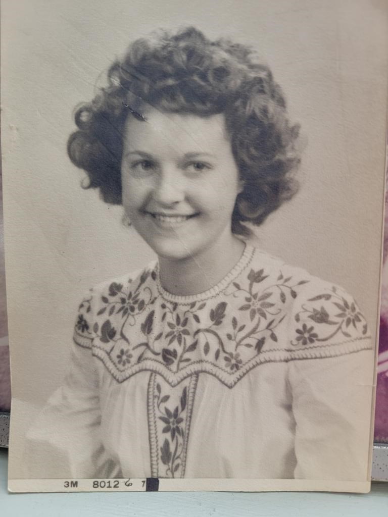 Avis de décès de Eleanor A. Roth