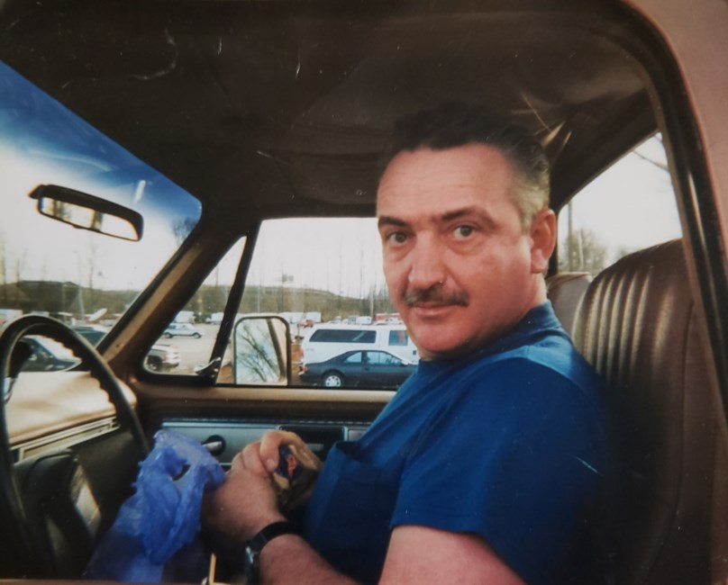 Obituario de Mark Robert Miller