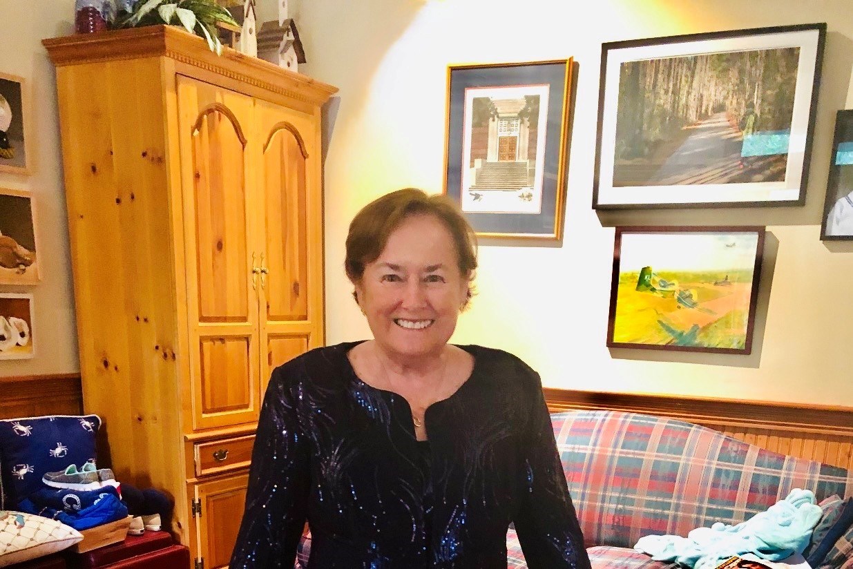Obituary of Yvonne Graffagnino Saux