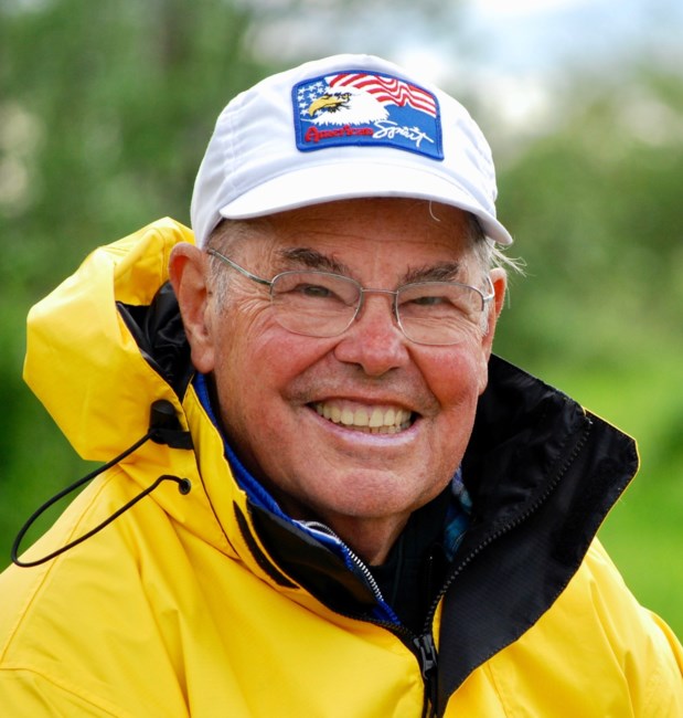 Obituary of Harold M. Thomas