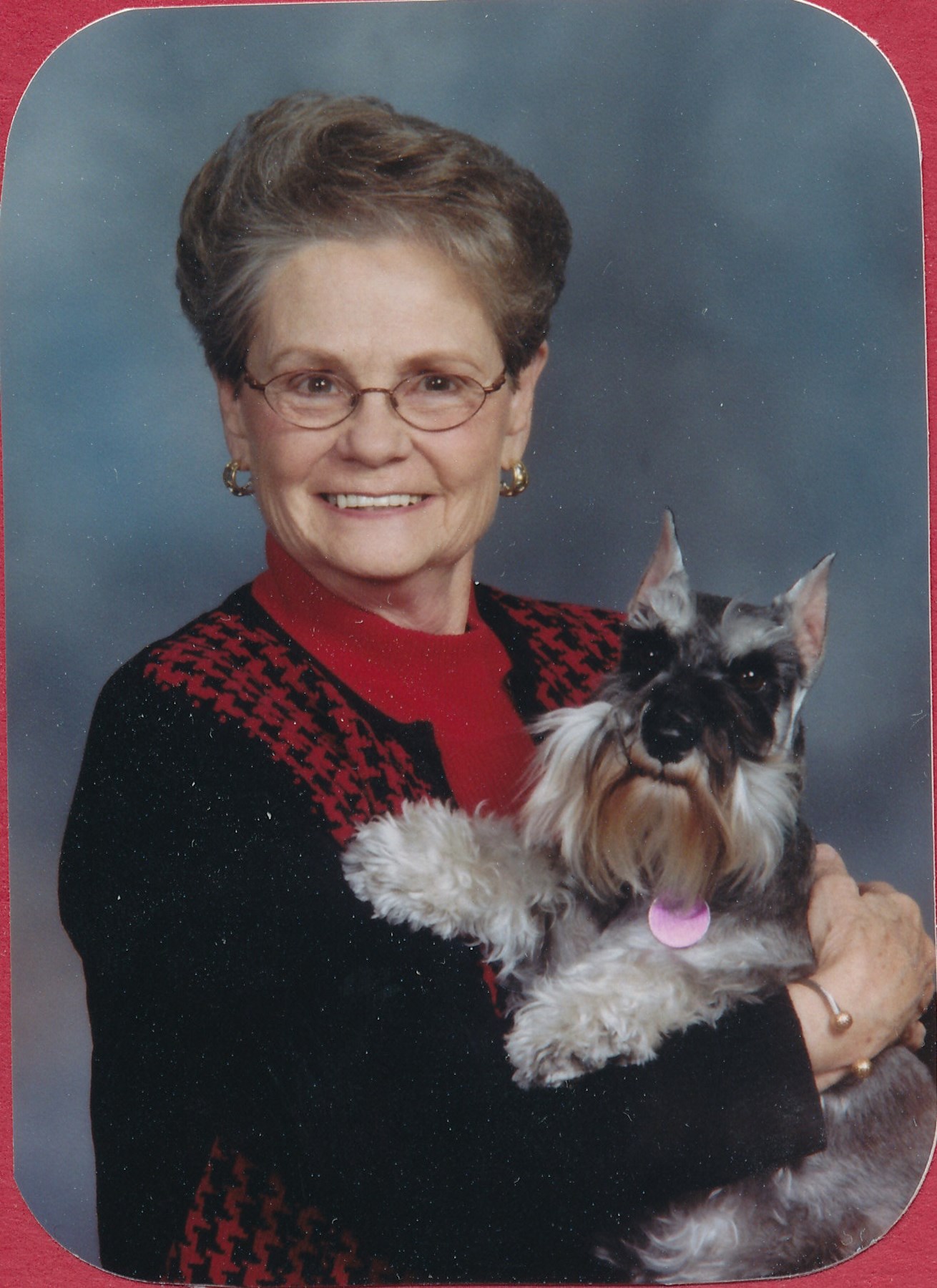 Obituary of Imogene McLaughlin Kay Scott