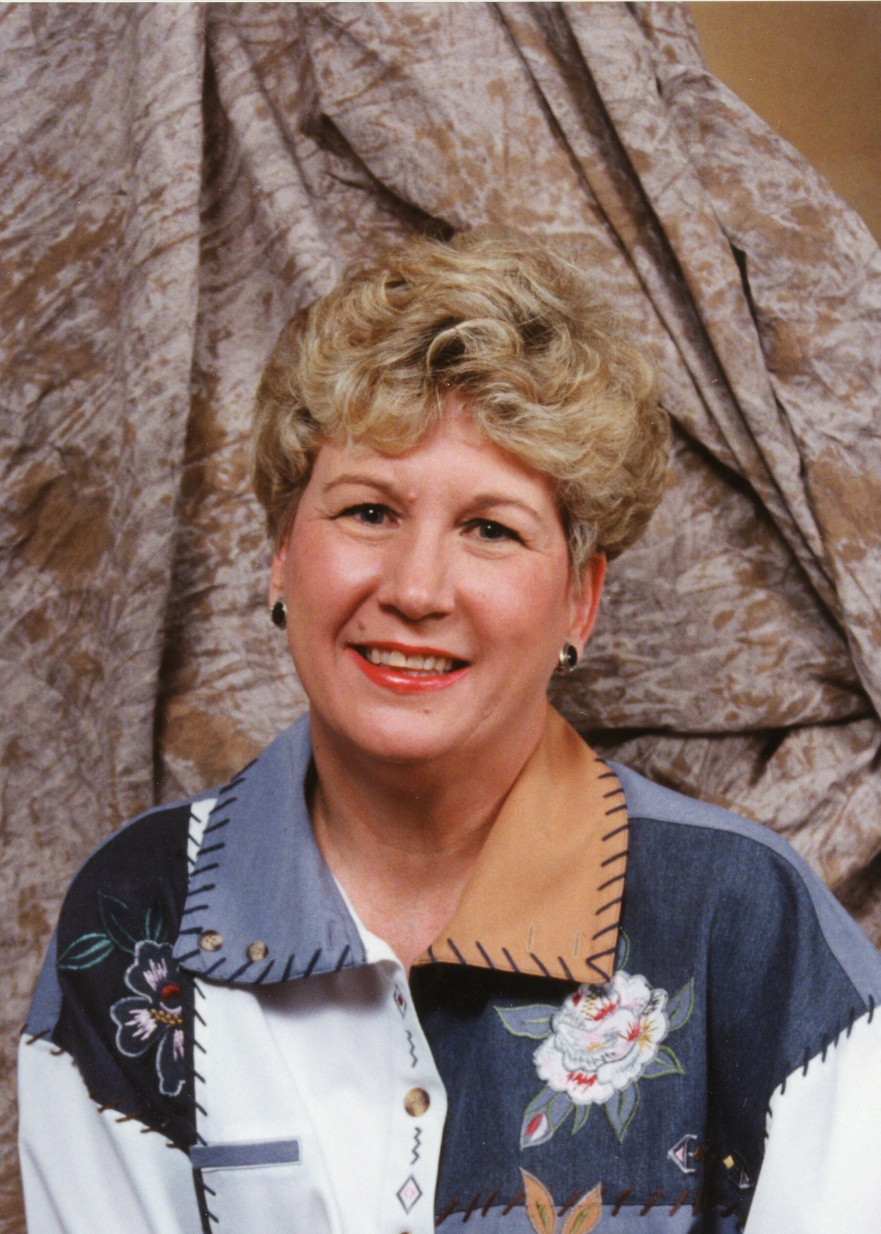 Obituary of Nancy June Oost "Juney"
