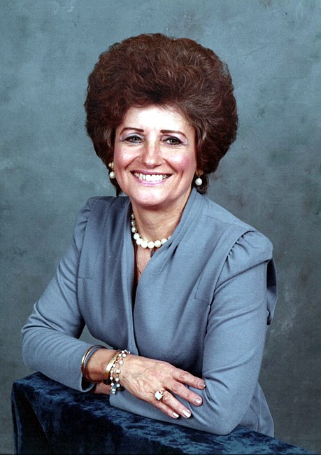 Obituario de Betty Brase