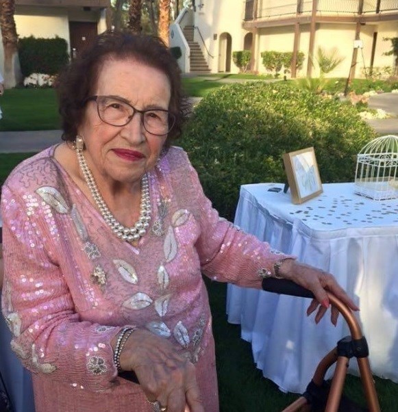 Avis de décès de Amalia Gallegos Hernandez