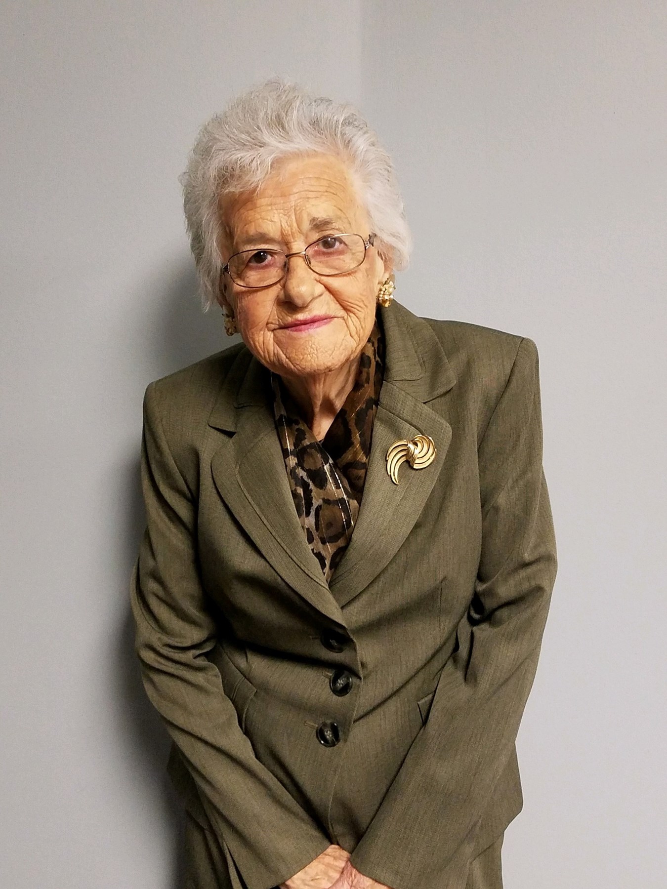 Obituary of Lena Mary Doss