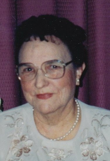 Obituary of Lizzie M. Aker
