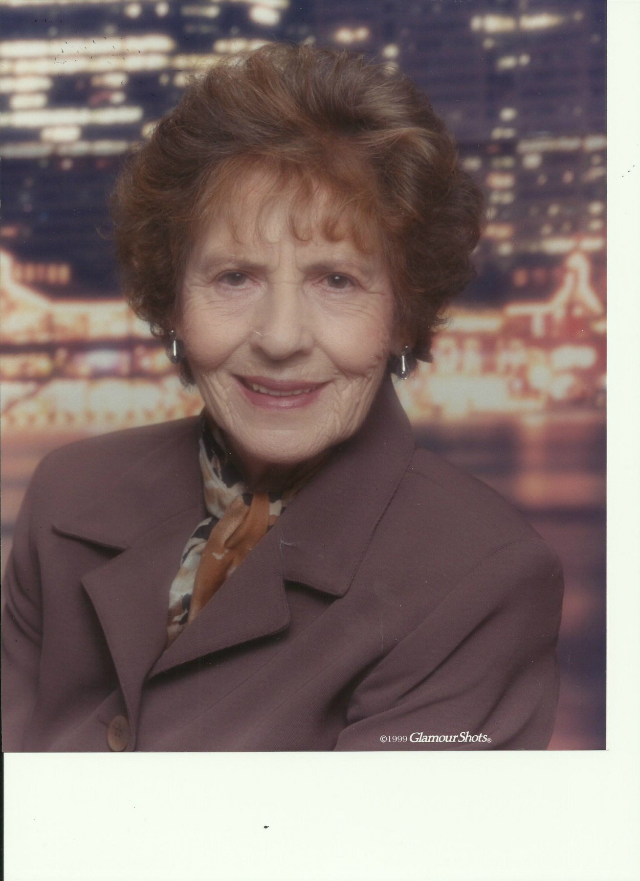 Avis de décès de Leora Vaughn