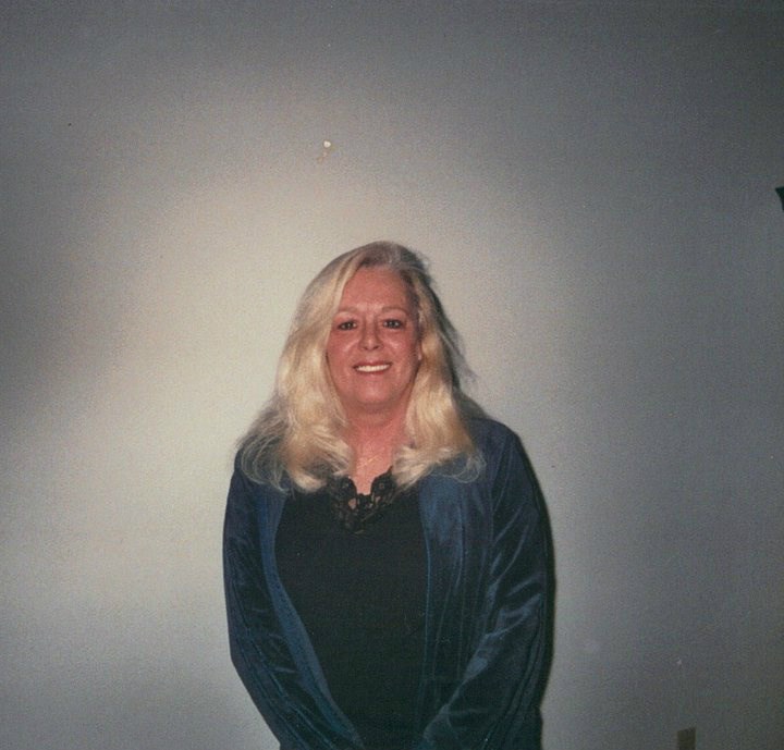 Obituary of Deborah Sue Phillips