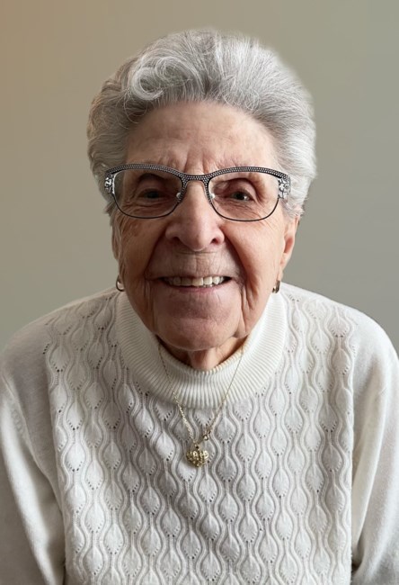 Obituario de Étiennette Tremblay