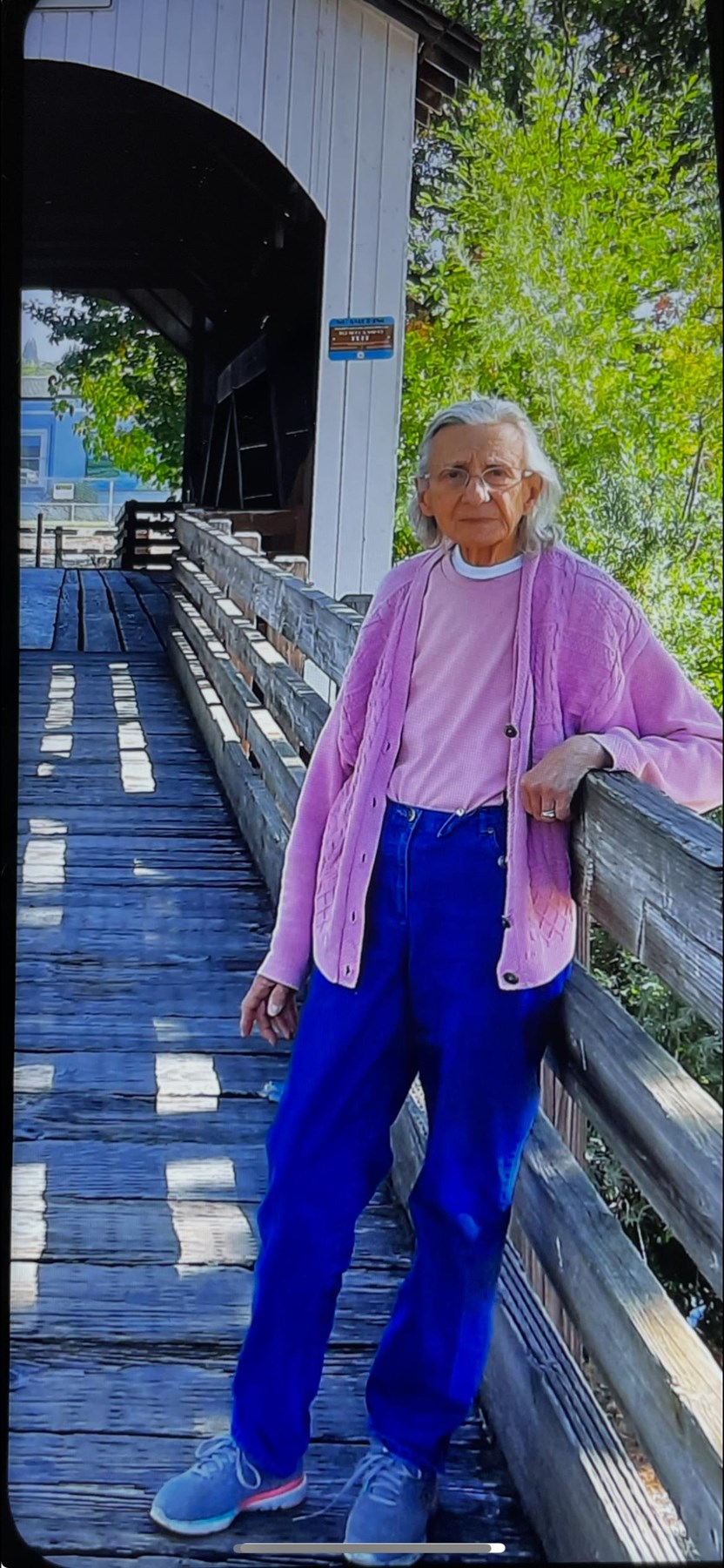 Avis de décès de Olga Louise Cloud