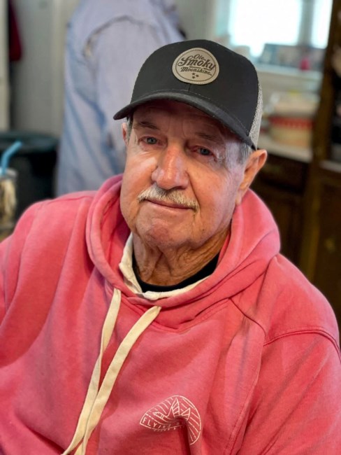 Obituario de Carl Mallory Neese