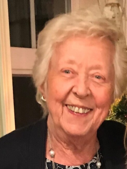 Obituary of Lillian Elizabeth Collins