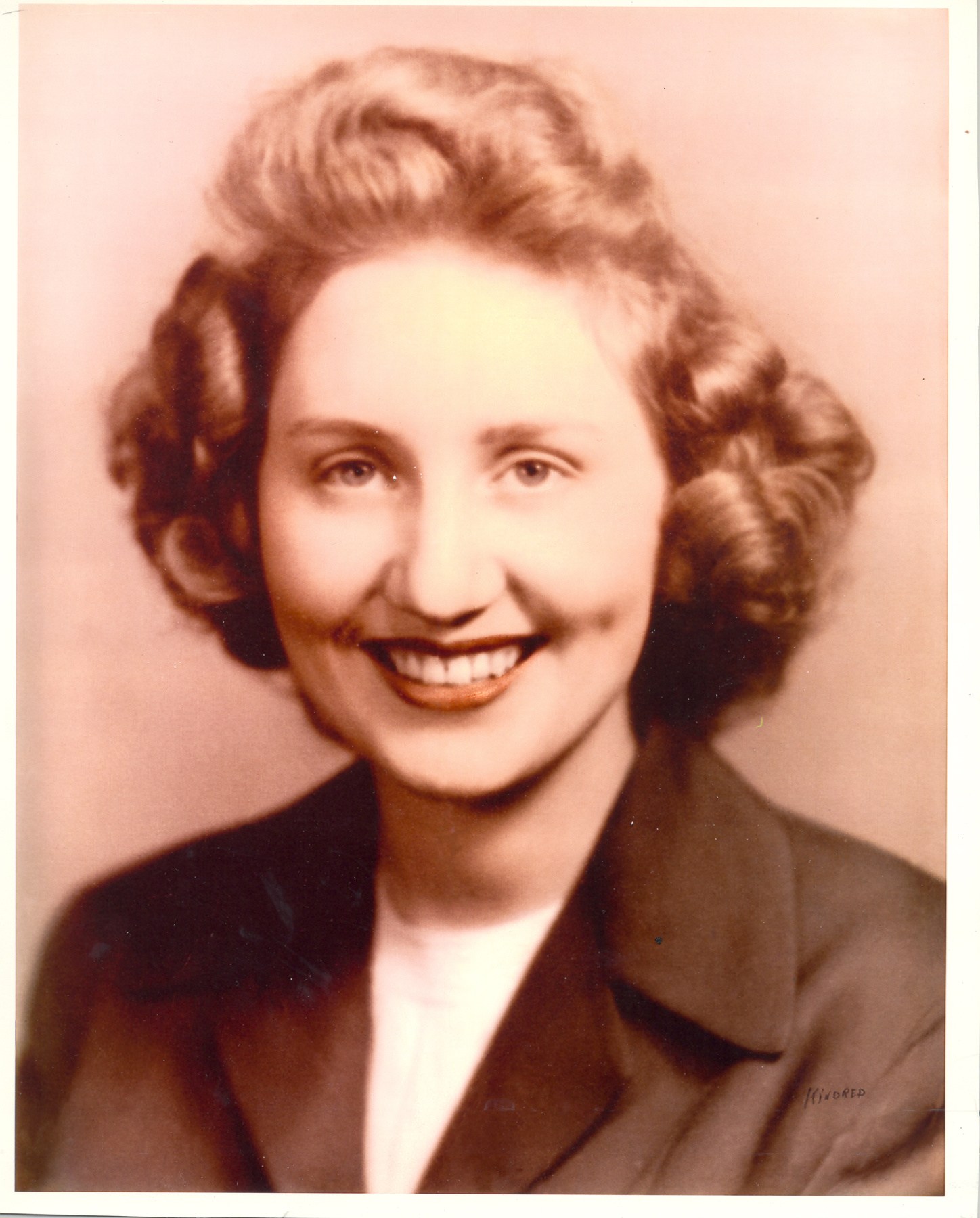 Obituary of Helen Mary Kleinschmidt Olson