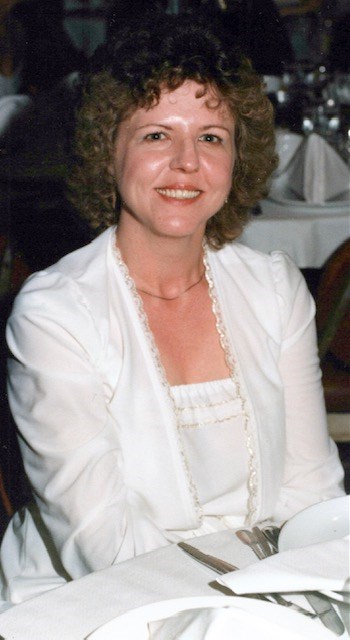 Obituary of Laura Lynn Zapka