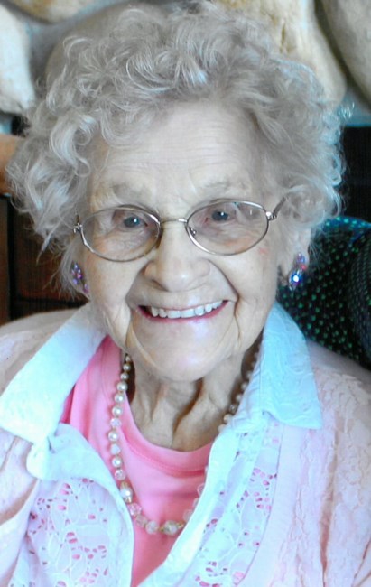 Obituary of Minnie Loxam