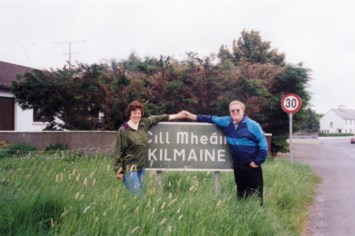Obituary of James Edward and Pauline (Foley) O’Malley