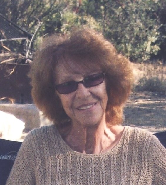 Obituary of Violanda Maria Ross