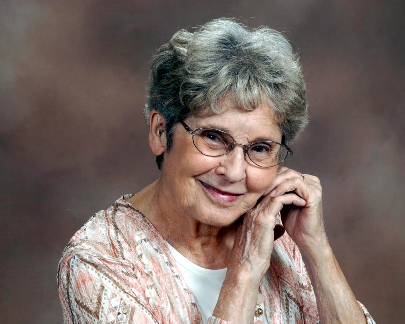 Obituario de Marie Agnes Lowery Gwosdz Joseph