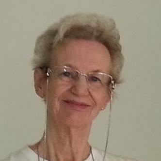 Obituary of Anne Lomenick McDaniel